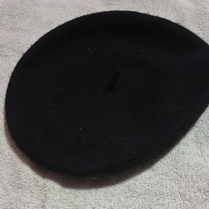 Classic Black Beret for Men
